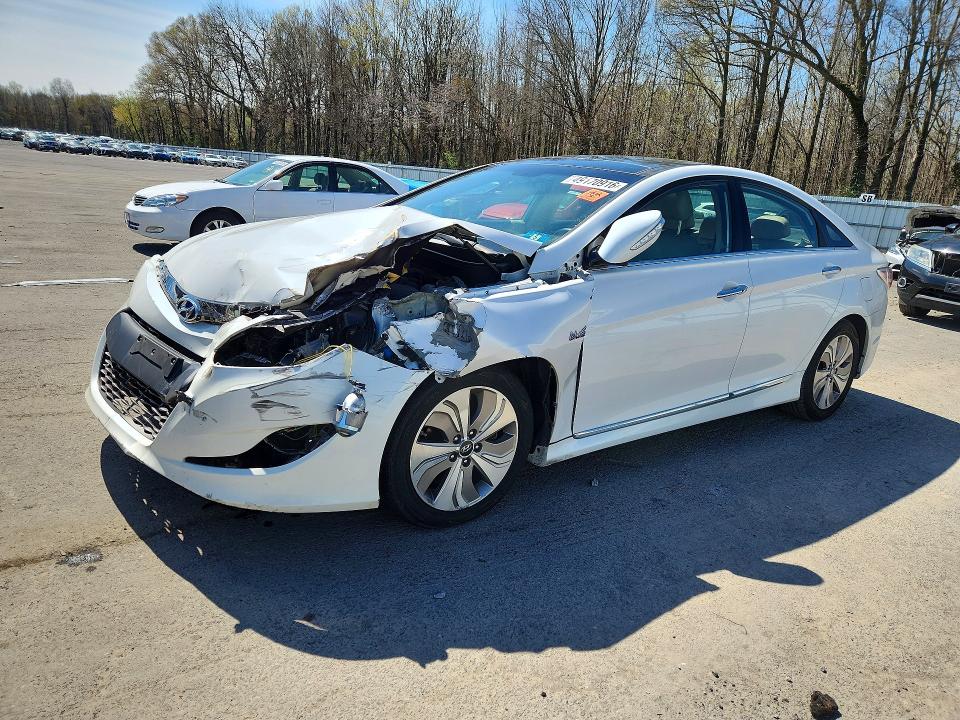 49170916 :رقم المزاد ، KMHEC4A41FA136562 vin ، 2015 Hyundai Sonata Hybrid مزاد بيع
