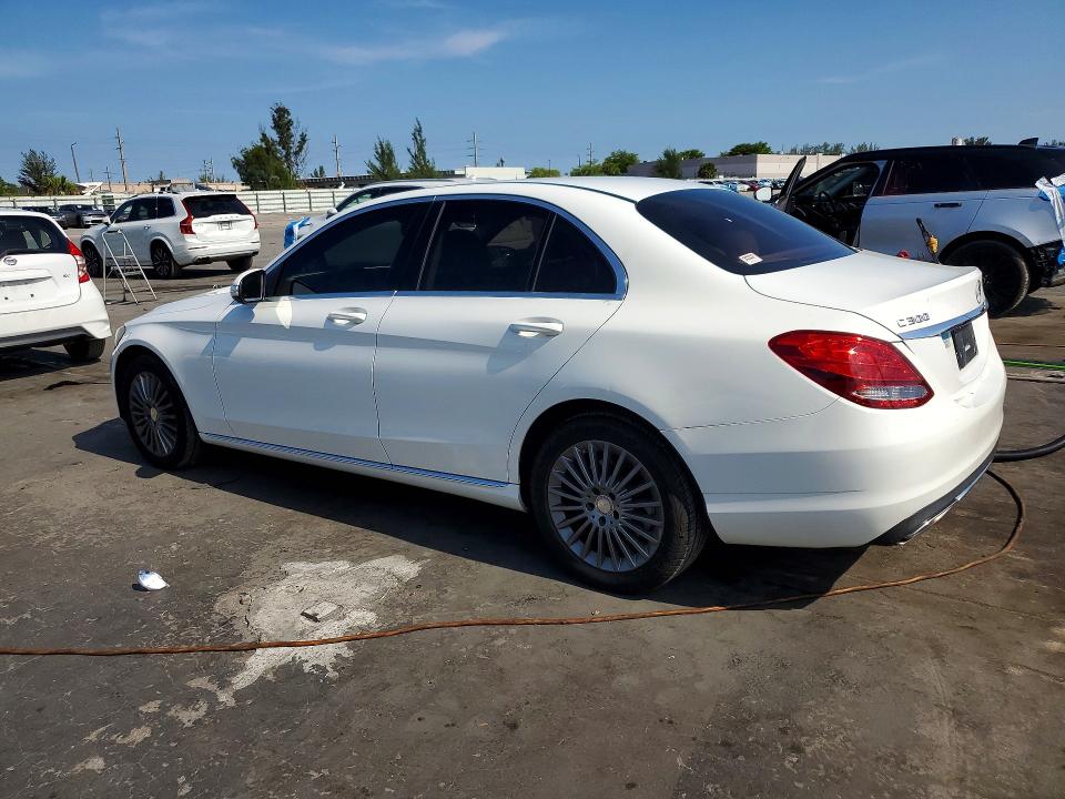 2015 Mercedes-benz C მანქანა იყიდება აუქციონზე, vin: 55SWF4KB8FU066903, აუქციონის ნომერი: 51942676