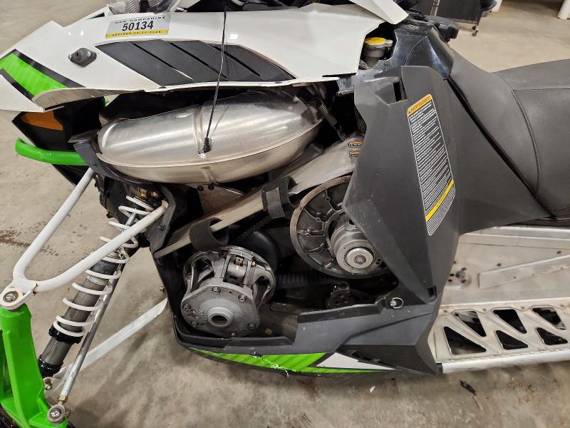 2016 Arctic Cat Snowmobile მანქანა იყიდება აუქციონზე, vin: 4UF16SNW4GT101765, აუქციონის ნომერი: 50594156