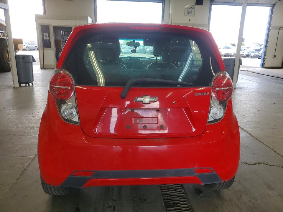50888326 :رقم المزاد ، KL8CD6S94FC742529 vin ، 2015 Chevrolet Spark مزاد بيع