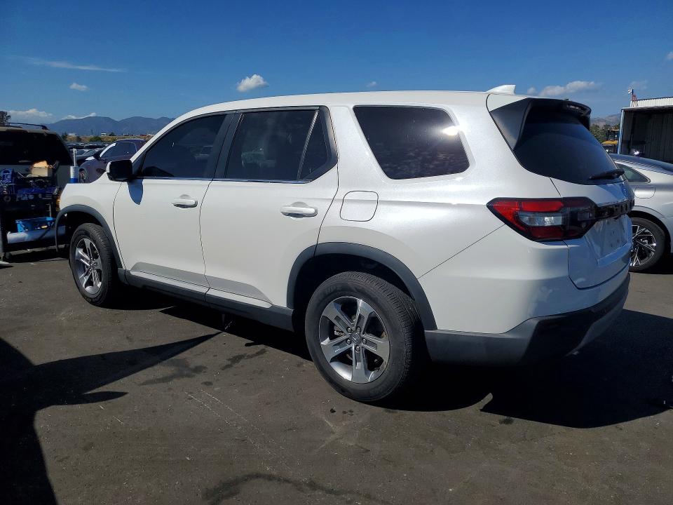 Продажа на аукционе авто 2023 Honda Pilot, vin: 5FNYG2H40PB002814, номер лота: 50988736