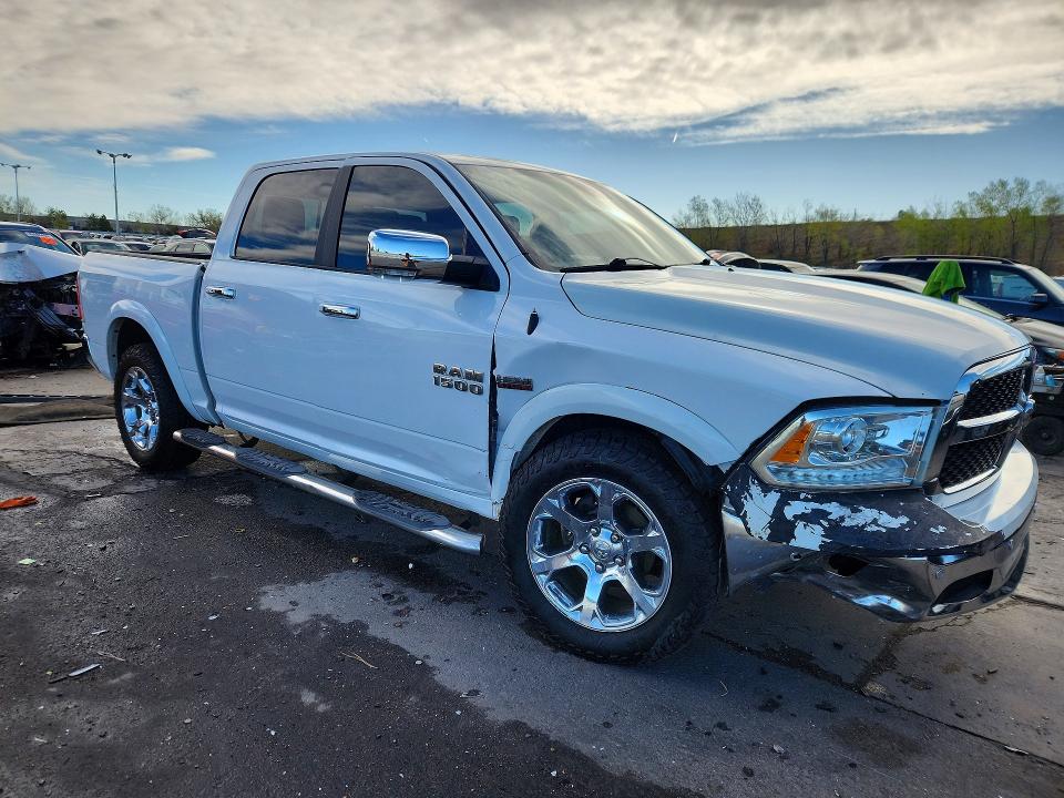 50179106 :رقم المزاد ، 1C6RR7NT5HS632394 vin ، 2017 Ram 1500 مزاد بيع