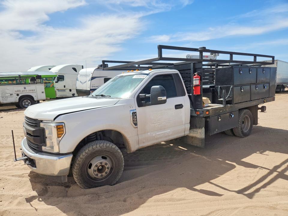 Продаж на аукціоні авто 2019 Ford F350, vin: 1FDRF3G64KEG06968, номер лоту: 49393596