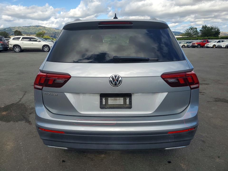 Продажа на аукционе авто 2020 Volkswagen Tiguan, vin: 3VV1B7AX5LM069661, номер лота: 50957436