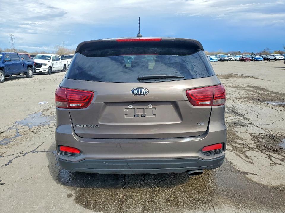 Продажа на аукционе авто 2019 Kia Sorento, vin: 5XYPGDA58KG506085, номер лота: 48877446