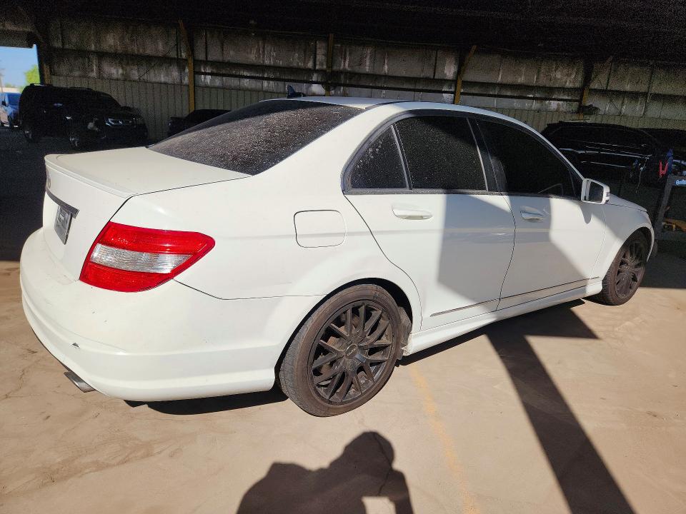 Продаж на аукціоні авто 2011 Mercedes-benz C, vin: WDDGF5EB7BA518128, номер лоту: 51661726