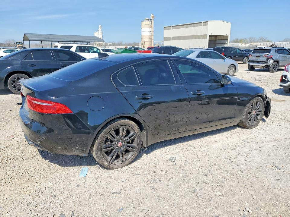 Продажа на аукционе авто 2017 Jaguar Xe, vin: SAJAE4BG9HA946824, номер лота: 49036136