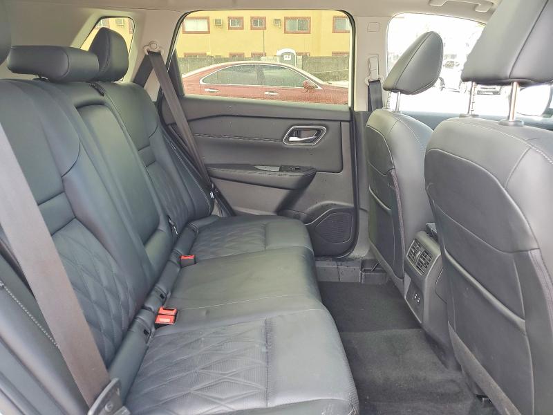 48479896 :رقم المزاد ، JN8BT3DCXSW102402 vin ، 2025 Nissan Rogue مزاد بيع