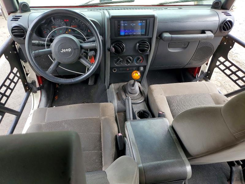 2008 Jeep Wrangler Unlimited მანქანა იყიდება აუქციონზე, vin: 1J4GB39168L515305, აუქციონის ნომერი: 51698056