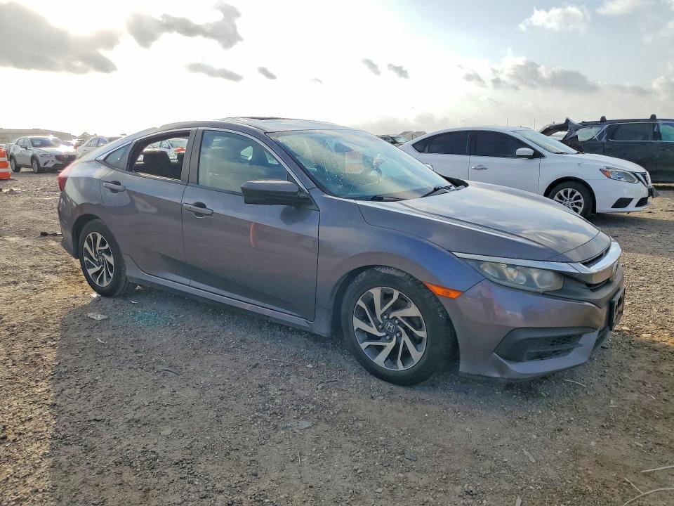 50326946 :رقم المزاد ، 19XFC2F79GE042749 vin ، 2016 Honda Civic مزاد بيع