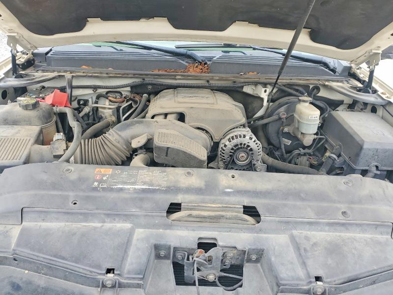 51491266 :رقم المزاد ، 1GNSCKE05DR311033 vin ، 2013 Chevrolet Suburban مزاد بيع