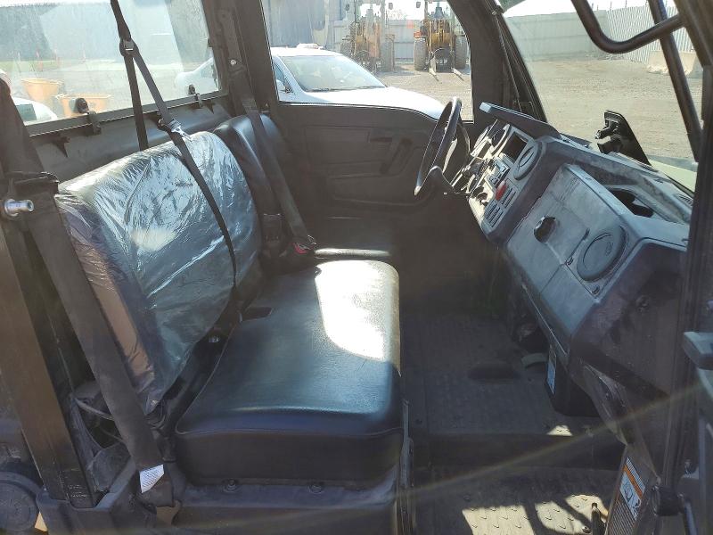 50622466 :رقم المزاد ، 1M0835MDAPM062593 vin ، 2023 John Deere Xuv 835m مزاد بيع