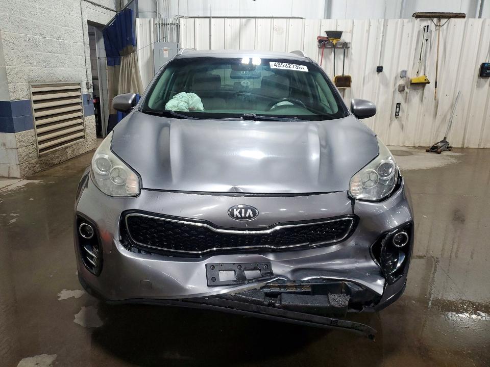 48532736 :رقم المزاد ، KNDPMCAC7H7053682 vin ، 2017 Kia Sportage مزاد بيع