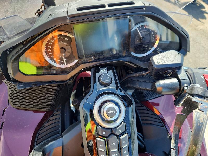 50081886 :رقم المزاد ، JH2SC7951SK700955 vin ، 2025 Honda Gl1800 مزاد بيع