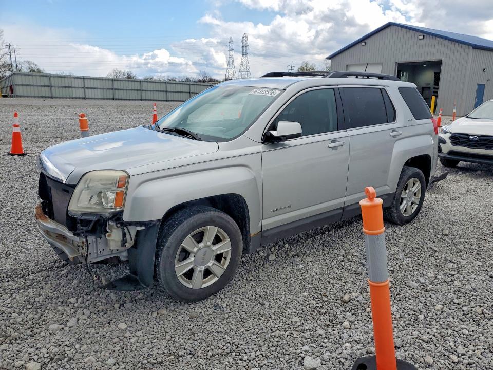 48323526 :رقم المزاد ، 2GKALUEK8D6395477 vin ، 2013 Gmc Terrain مزاد بيع