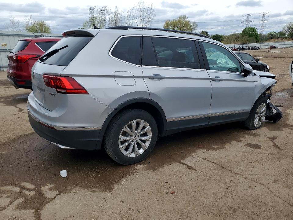 50826136 :رقم المزاد ، 3VV2B7AX8KM051979 vin ، 2019 Volkswagen Tiguan مزاد بيع