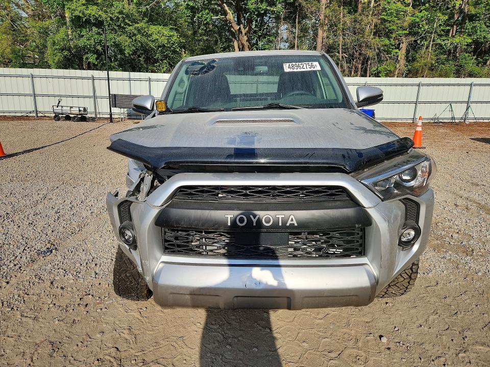 48962756 :رقم المزاد ، JTERU5JR8P6147871 vin ، 2023 Toyota 4runner مزاد بيع