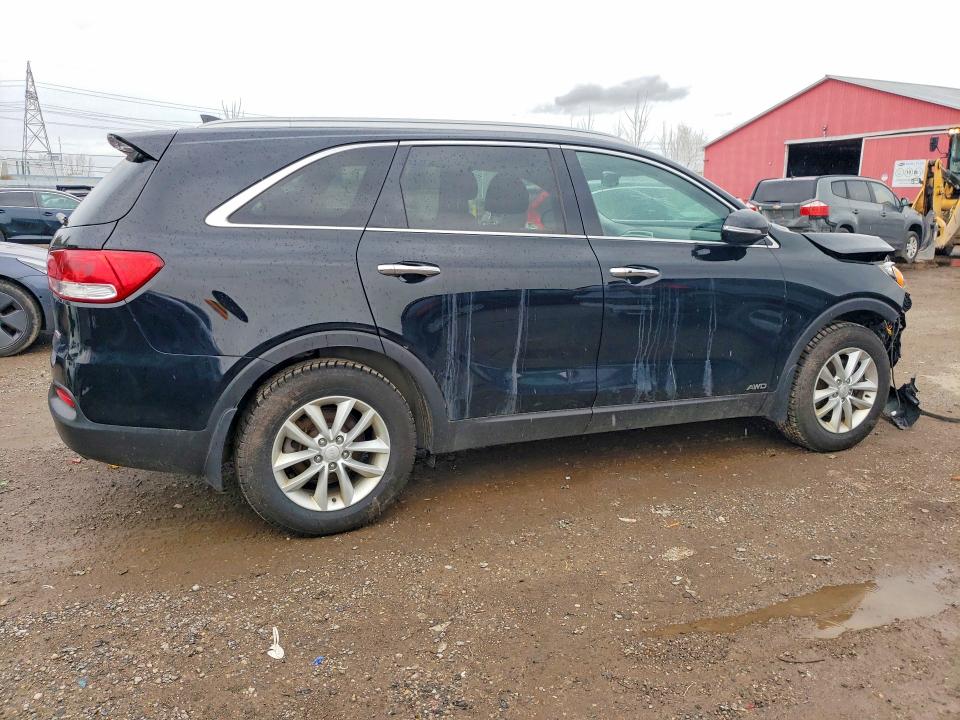 49932506 :رقم المزاد ، 5XYPGDA1XJG352507 vin ، 2018 Kia Sorento مزاد بيع