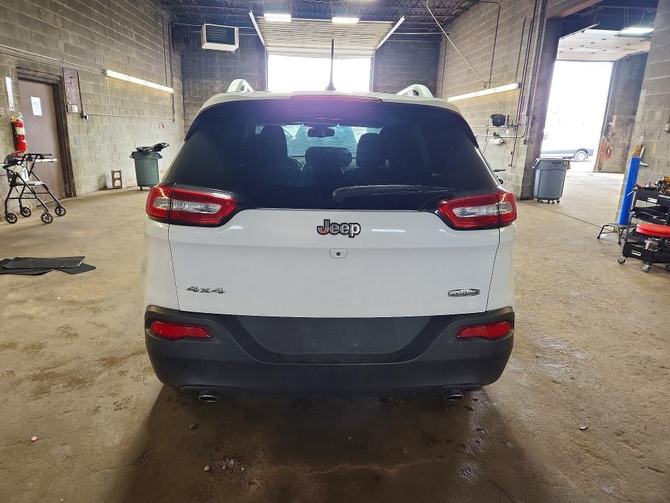 Продажа на аукционе авто 2014 Jeep Cherokee, vin: 1C4PJMCS3EW226358, номер лота: 47802466