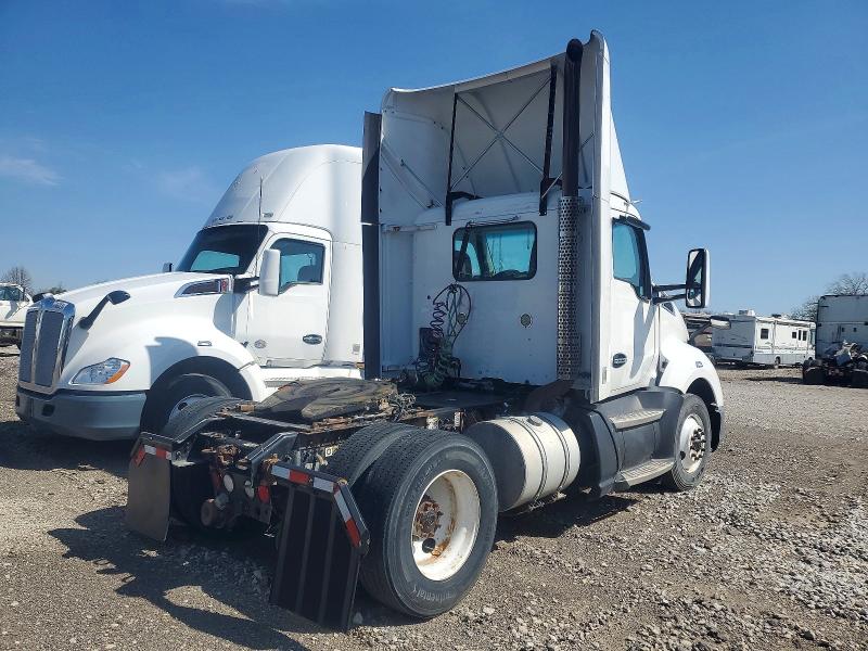 Продажа на аукционе авто 2016 Kenworth T680, vin: 1XKYA48X2GJ124840, номер лота: 77498025