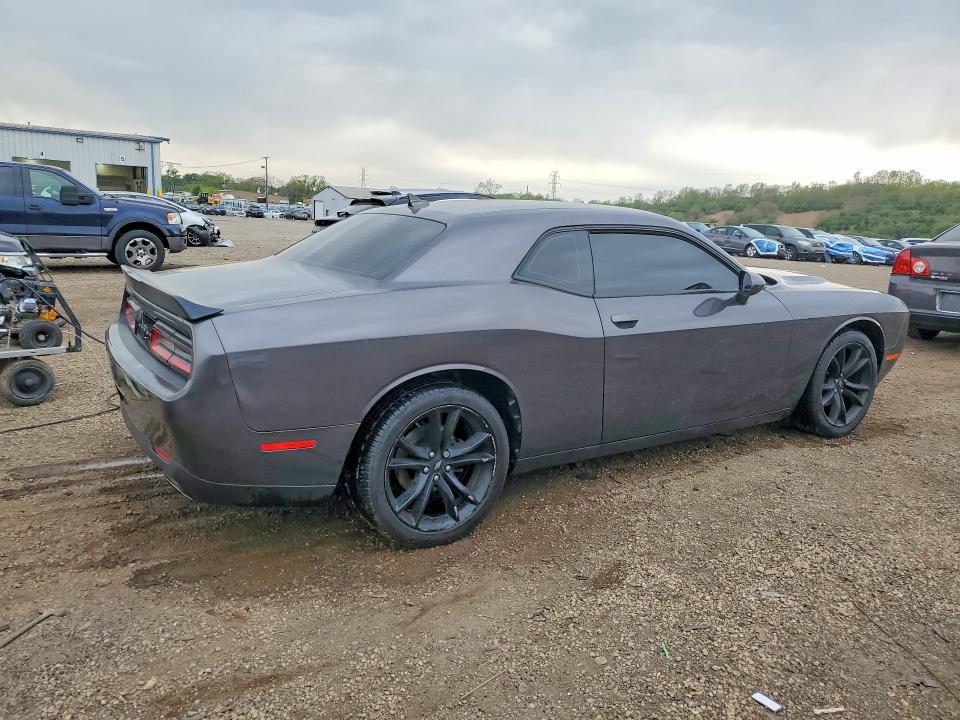 Продажа на аукционе авто 2018 Dodge Challenger, vin: 2C3CDZAG2JH218797, номер лота: 51999176