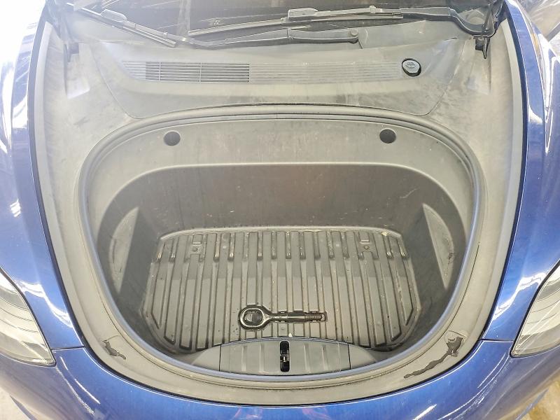 2022 Tesla Model 3 მანქანა იყიდება აუქციონზე, vin: 5YJ3E1EA0NF372288, აუქციონის ნომერი: 50135526