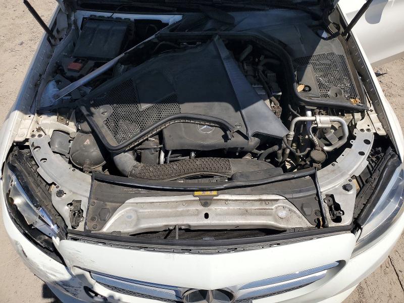 48861666 :رقم المزاد ، 55SWF4JB8HU196250 vin ، 2017 Mercedes-benz C مزاد بيع