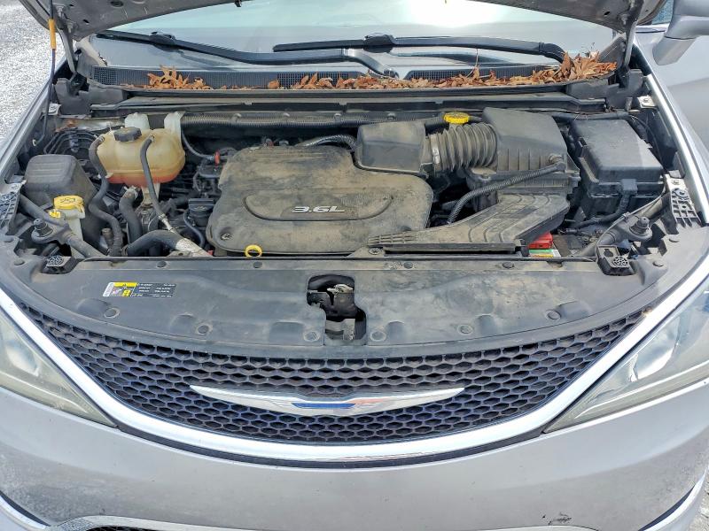 Продажа на аукционе авто 2017 Chrysler Pacifica, vin: 2C4RC1BG3HR668181, номер лота: 51530926