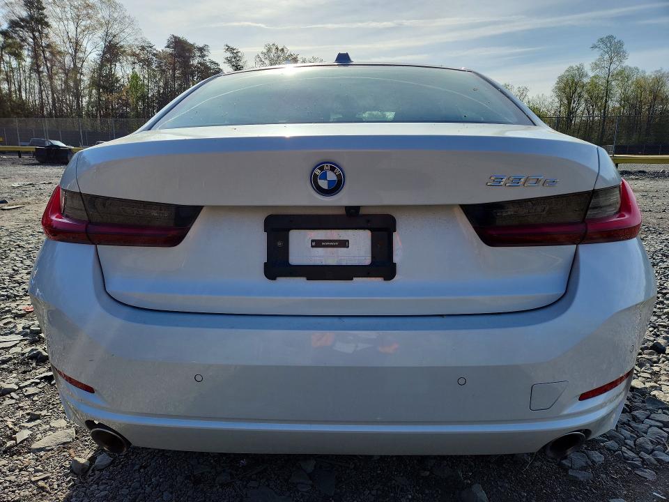 Продаж на аукціоні авто 2024 Bmw 330e, vin: 3MW39FF04R8E66737, номер лоту: 48922696