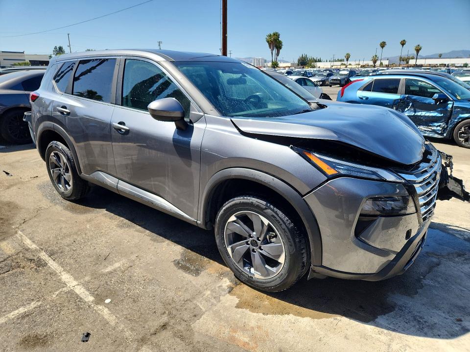 51016256 :رقم المزاد ، 5N1BT3BA7SC826445 vin ، 2025 Nissan Rogue مزاد بيع