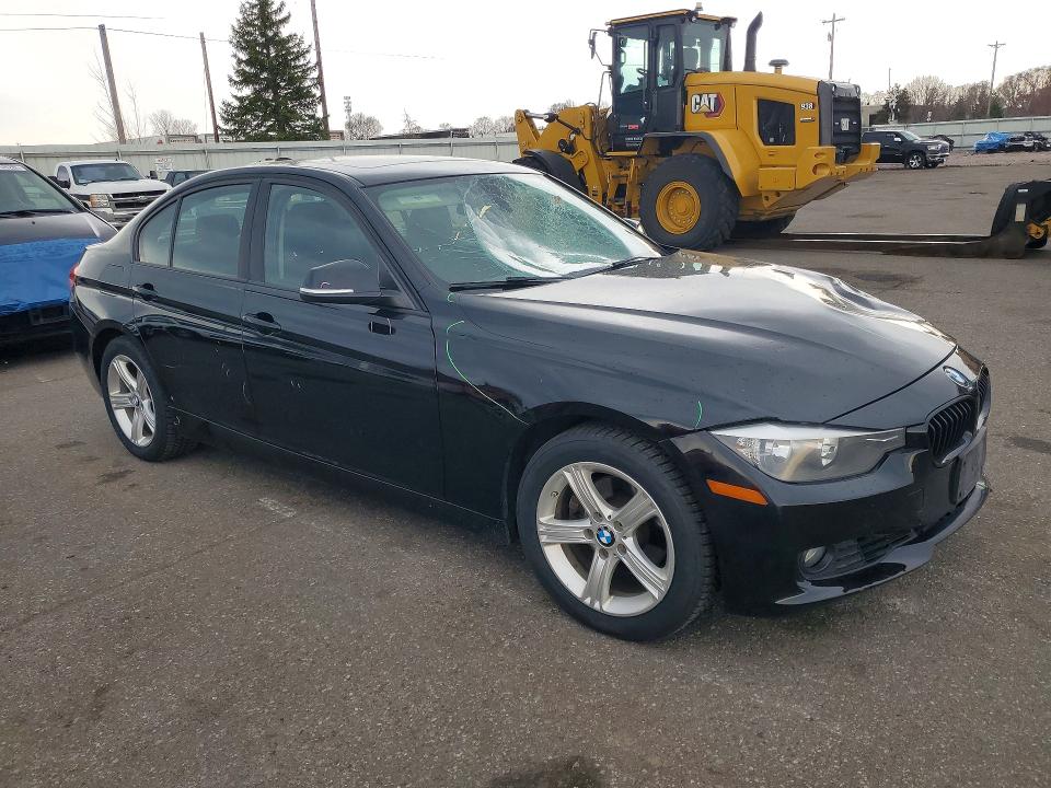 48881726 :رقم المزاد ، WBA3B5G56FNS13288 vin ، 2015 Bmw 328 مزاد بيع