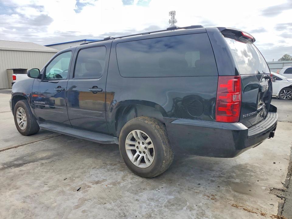 Продажа на аукционе авто 2011 Chevrolet Suburban, vin: 1GNSCHE06BR379308, номер лота: 51275516
