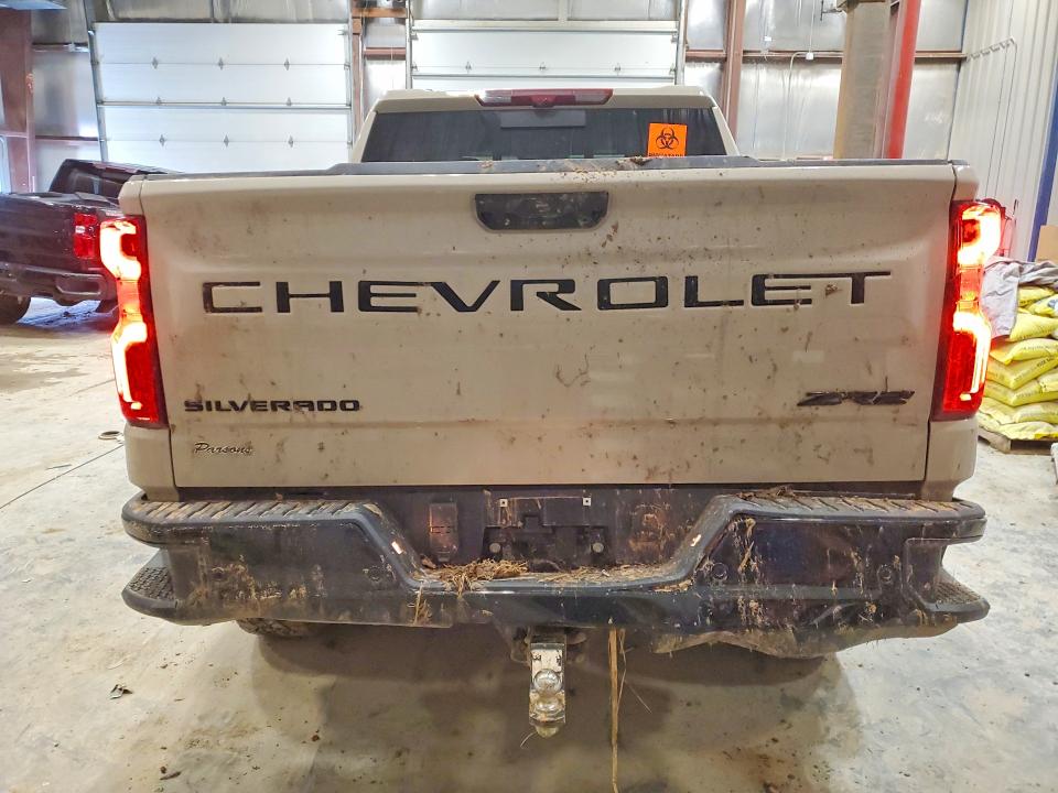 Продаж на аукціоні авто 2026 Chevrolet Silverado, vin: 3GCUKHEL9TG198090, номер лоту: 49309316