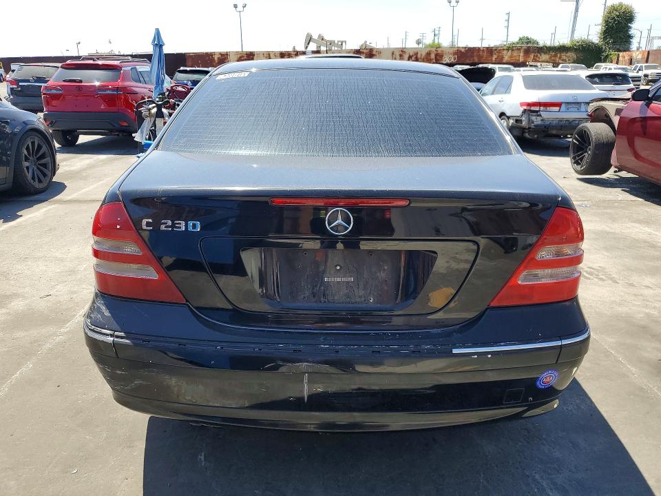 2004 Mercedes-benz C მანქანა იყიდება აუქციონზე, vin: WDBRF40J74F484482, აუქციონის ნომერი: 50557646