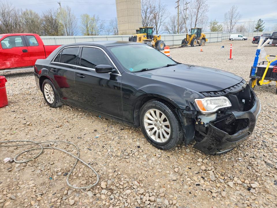 49775236 :رقم المزاد ، 2C3CCAAG7DH518540 vin ، 2013 Chrysler 300 مزاد بيع