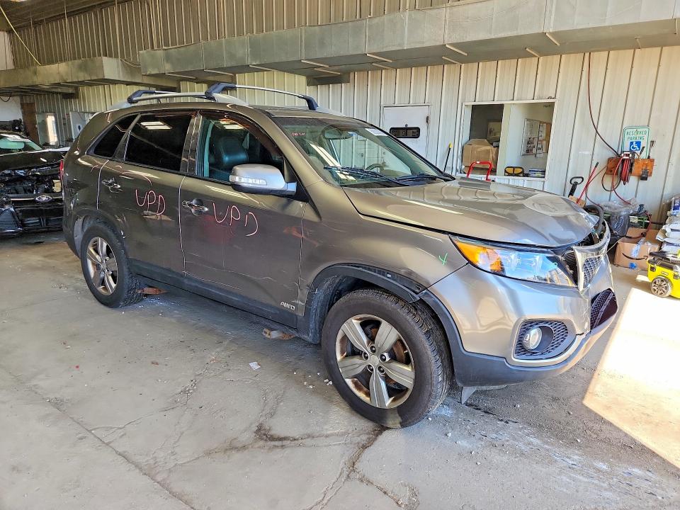 2013 Kia Sorento მანქანა იყიდება აუქციონზე, vin: 5XYKUDA23DG319493, აუქციონის ნომერი: 50533306