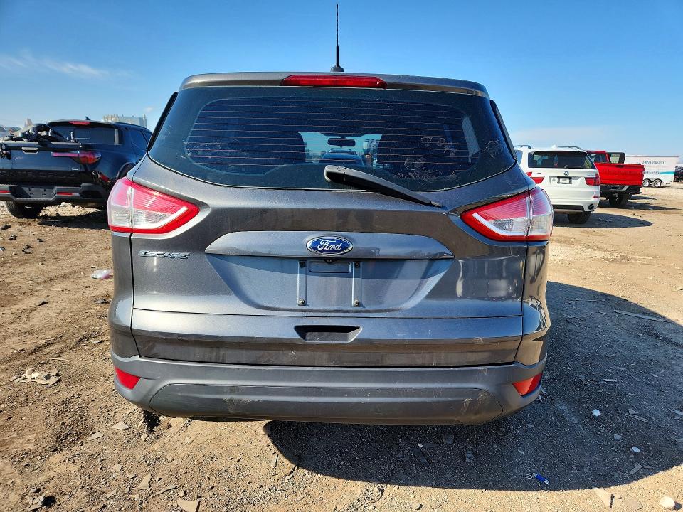 2015 Ford Escape მანქანა იყიდება აუქციონზე, vin: 1FMCU0F78FUB46293, აუქციონის ნომერი: 49141776
