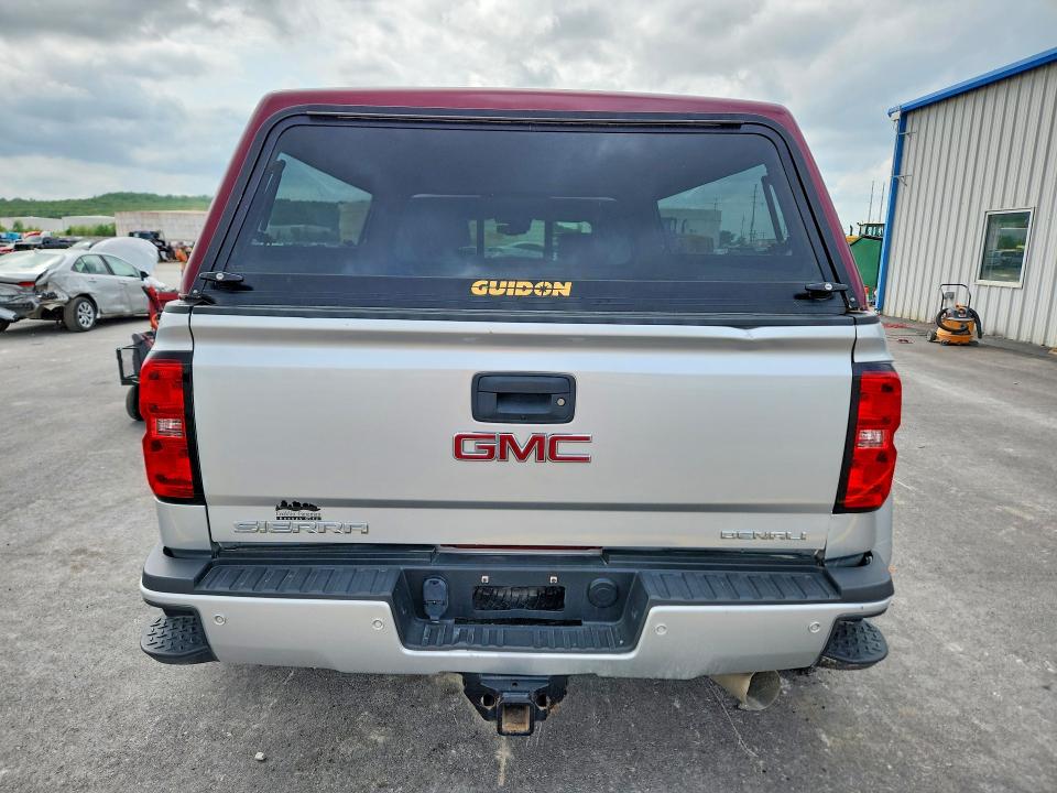 49717216 :رقم المزاد ، 1GT42YEY1JF103788 vin ، 2018 Gmc Sierra مزاد بيع