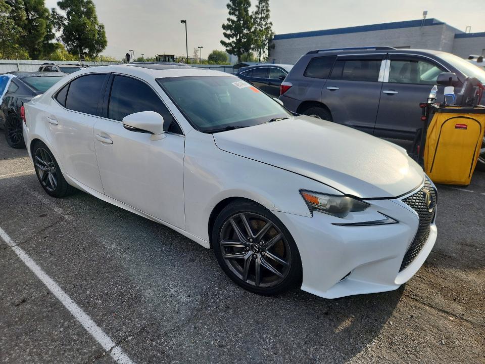 49314866 :رقم المزاد ، JTHBA1D28G5016756 vin ، 2016 Lexus Is مزاد بيع