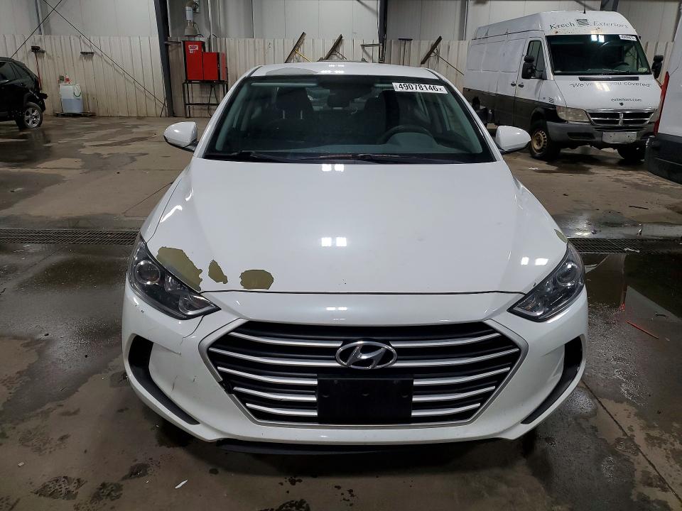 49078146 :رقم المزاد ، 5NPD84LFXJH325437 vin ، 2018 Hyundai Elantra مزاد بيع