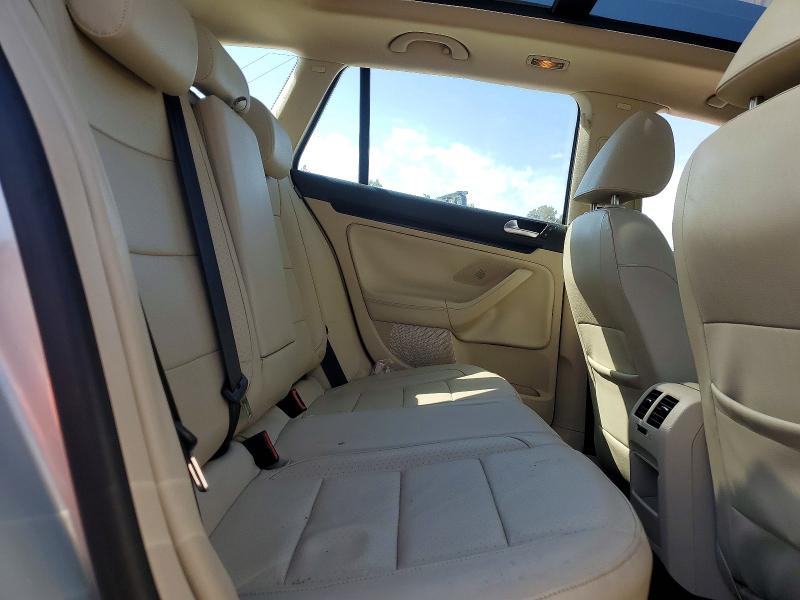 Продажа на аукционе авто 2010 Volkswagen Jetta, vin: 3VWTX8AJ0AM645225, номер лота: 48431606
