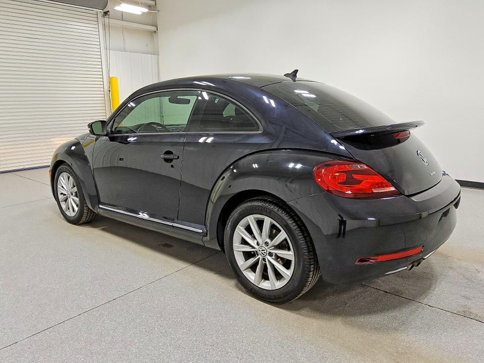 48653876 :رقم المزاد ، 3VWJ17AT0HM612496 vin ، 2017 Volkswagen Beetle مزاد بيع
