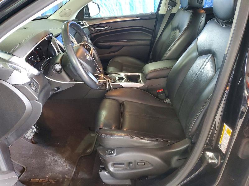 51596036 :رقم المزاد ، 3GYFNCE37GS569800 vin ، 2016 Cadillac Srx مزاد بيع