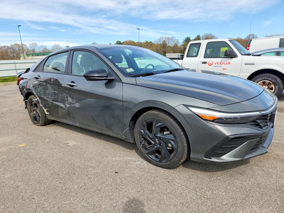 51314386 :رقم المزاد ، KMHLM4DG4TU121817 vin ، 2026 Hyundai Elantra مزاد بيع
