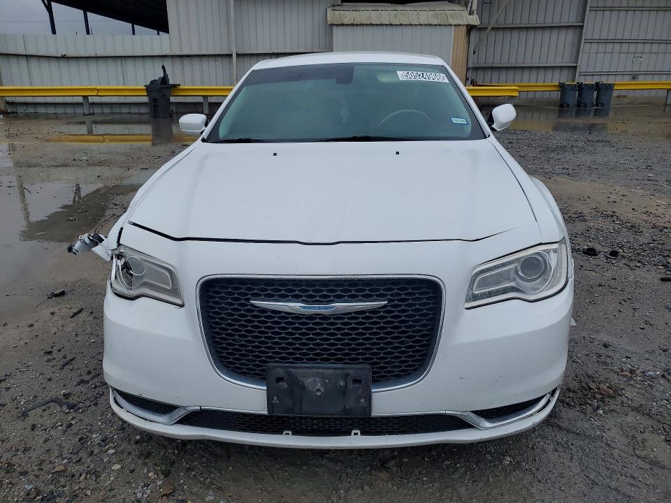 Продаж на аукціоні авто 2016 Chrysler 300, vin: 2C3CCAAG4GH261342, номер лоту: 50524966