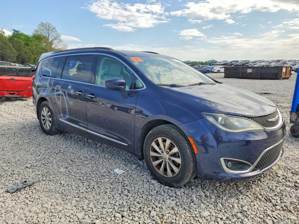 2017 Chrysler Pacifica მანქანა იყიდება აუქციონზე, vin: 2C4RC1BG0HR520666, აუქციონის ნომერი: 49311766