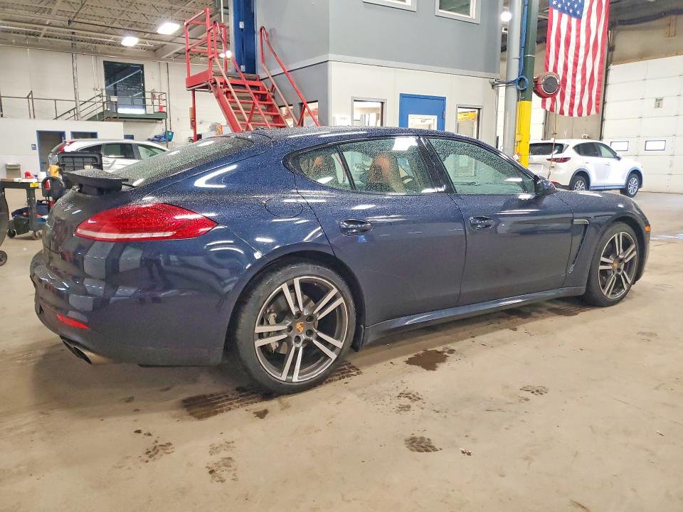 50967936 :رقم المزاد ، WP0AB2A7XGL050094 vin ، 2016 Porsche Panamera مزاد بيع
