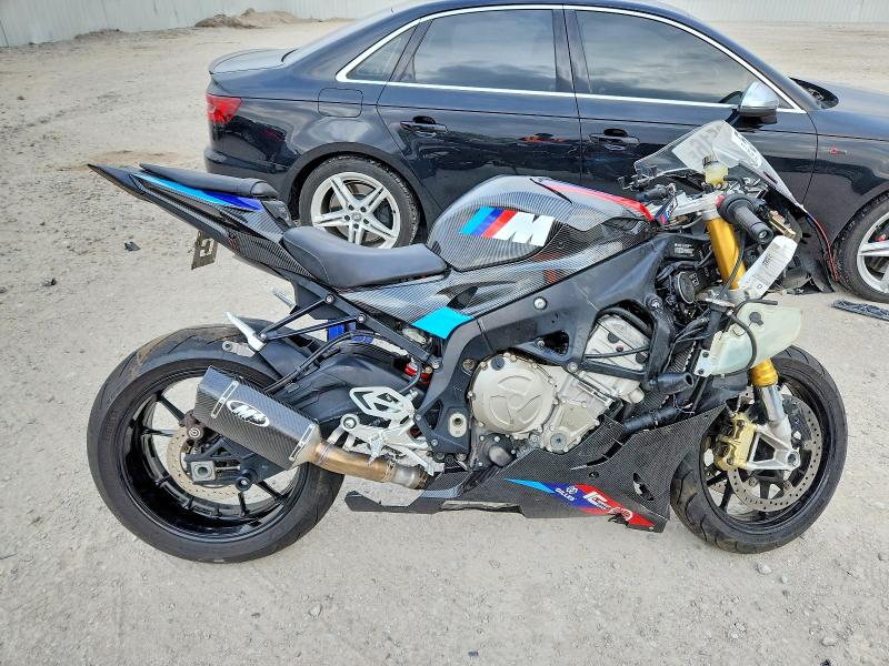 Продаж на аукціоні авто 2015 Bmw S 1000, vin: WB10D2105FZ352412, номер лоту: 50638516