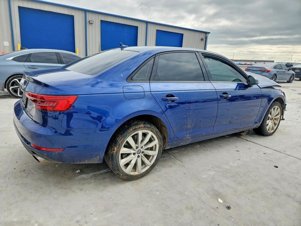 Продажа на аукционе авто 2017 Audi A4, vin: WAUGNAF45HN013337, номер лота: 50921336
