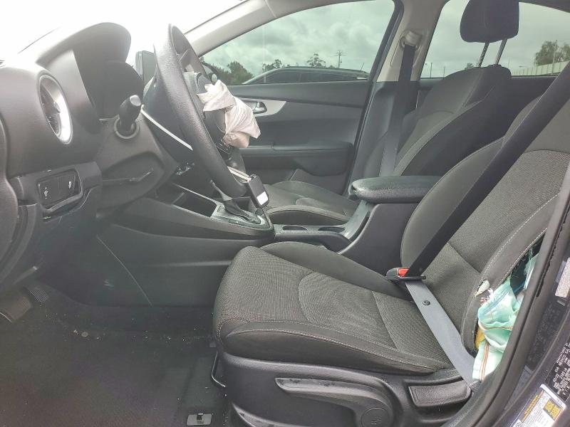 50529636 :رقم المزاد ، 3KPF24AD6NE477978 vin ، 2022 Kia Forte مزاد بيع